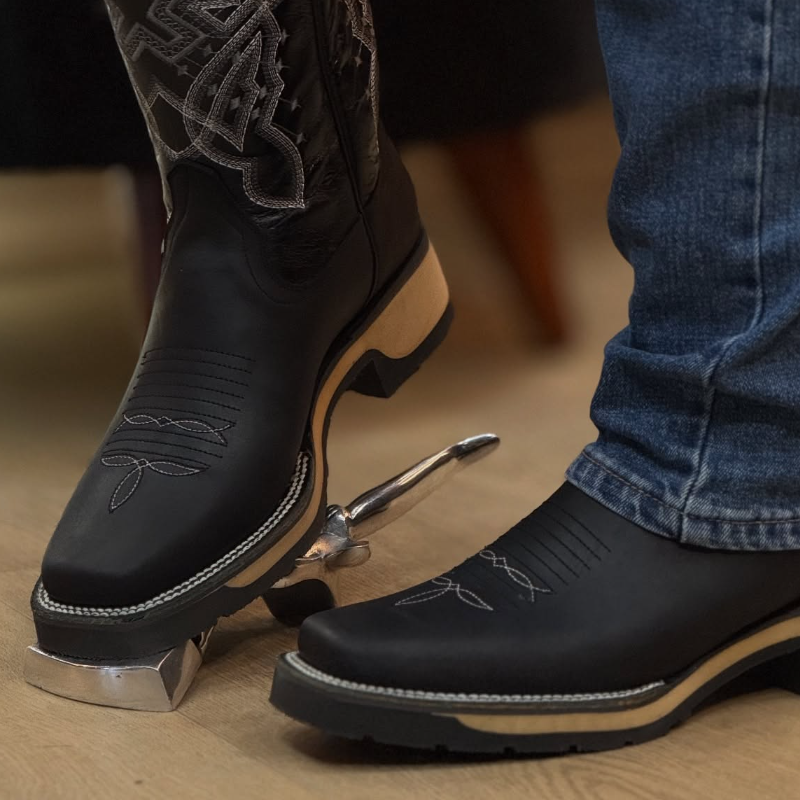 Rodeo Black Boots - Dual Density Sole