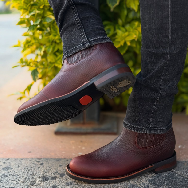 Anti-Scratch Oval Shevron Design Boots