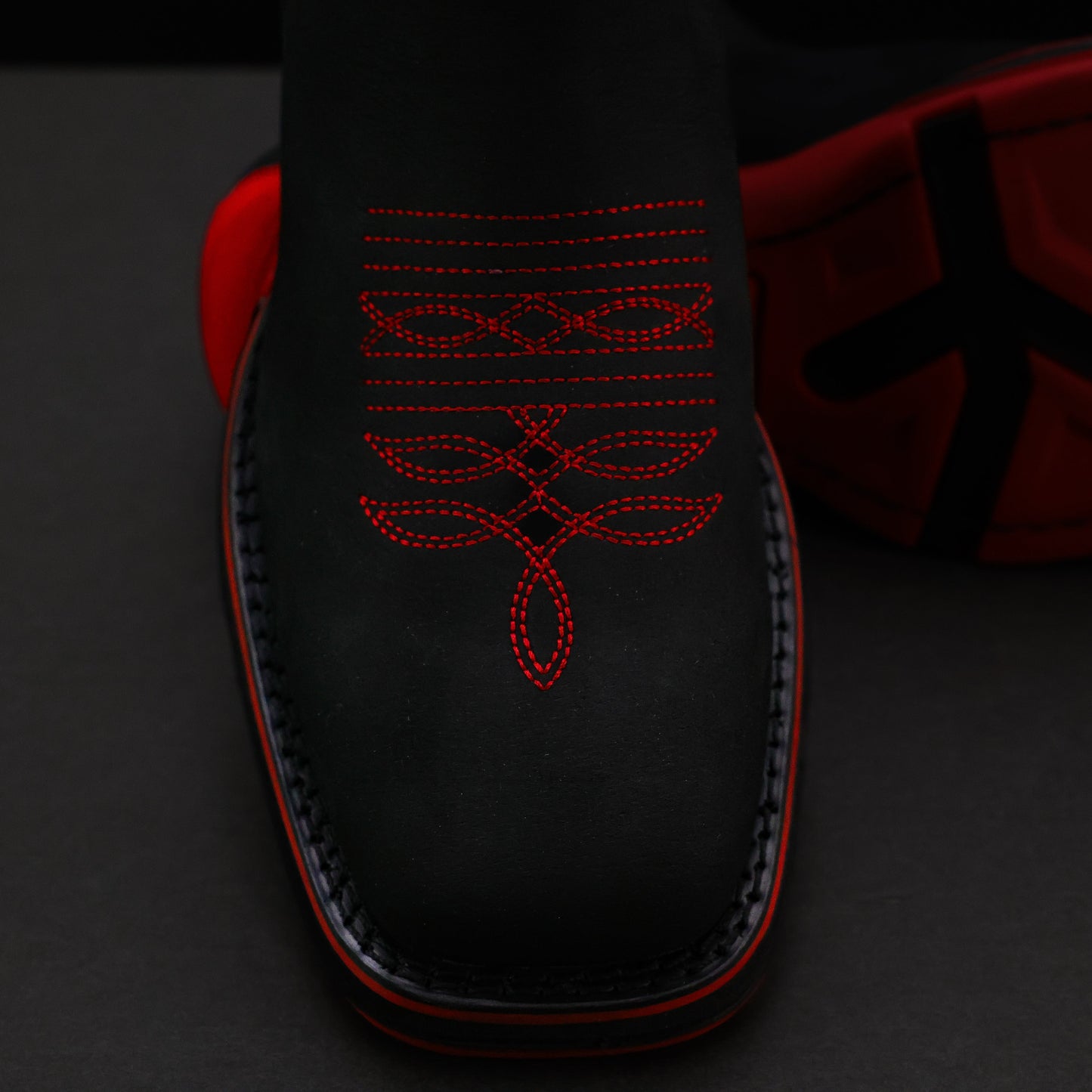 Black Nobuck Leather Botin - 3D Sole Composite Toe