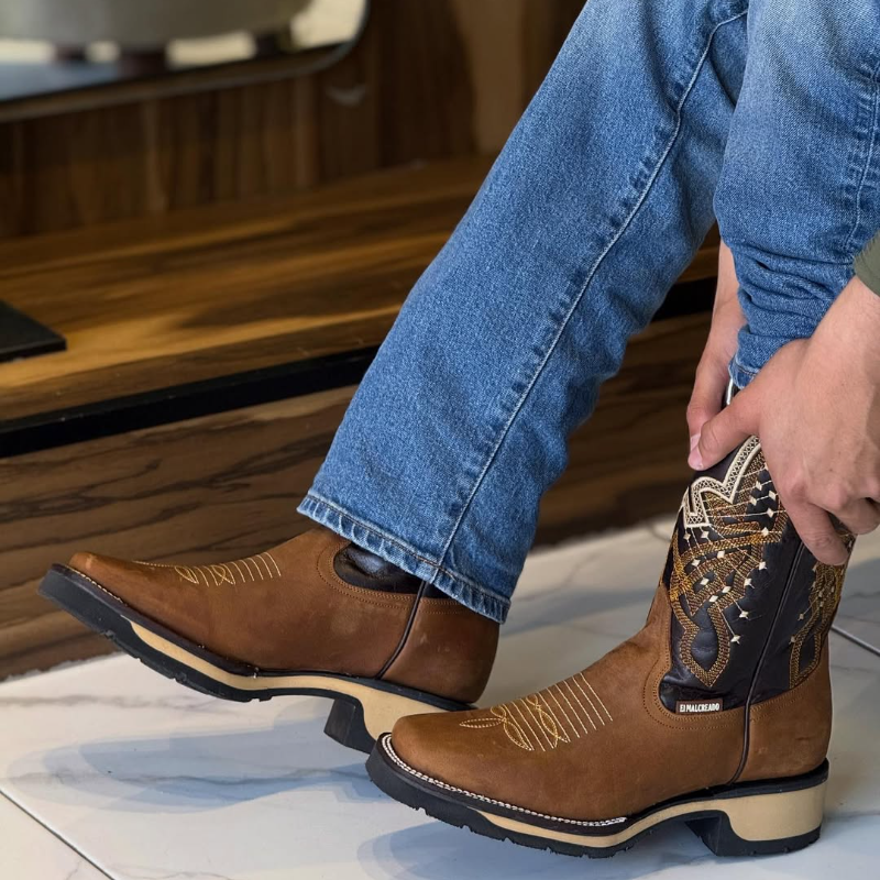Men's Brown Embroidered Detail Cowboy Boots