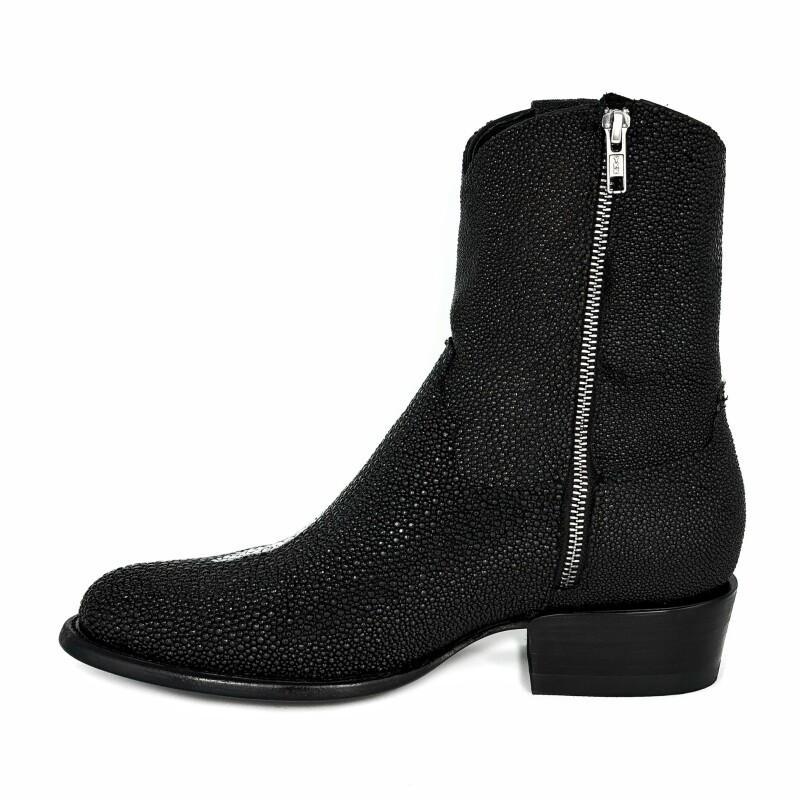 Black Full Manta Boots